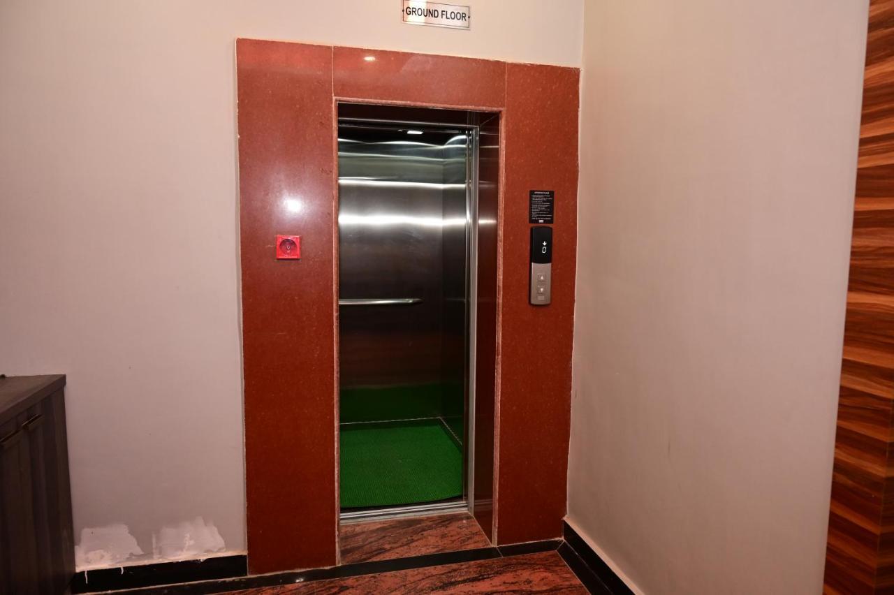 Hotel Gm International Bodh Gaya Esterno foto